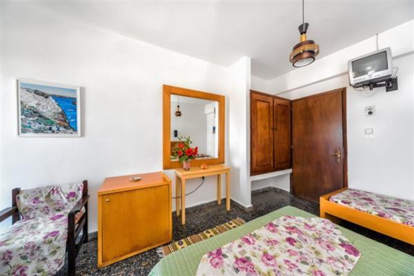 מאליה Harmony Hotel & Studio מראה חיצוני תמונה