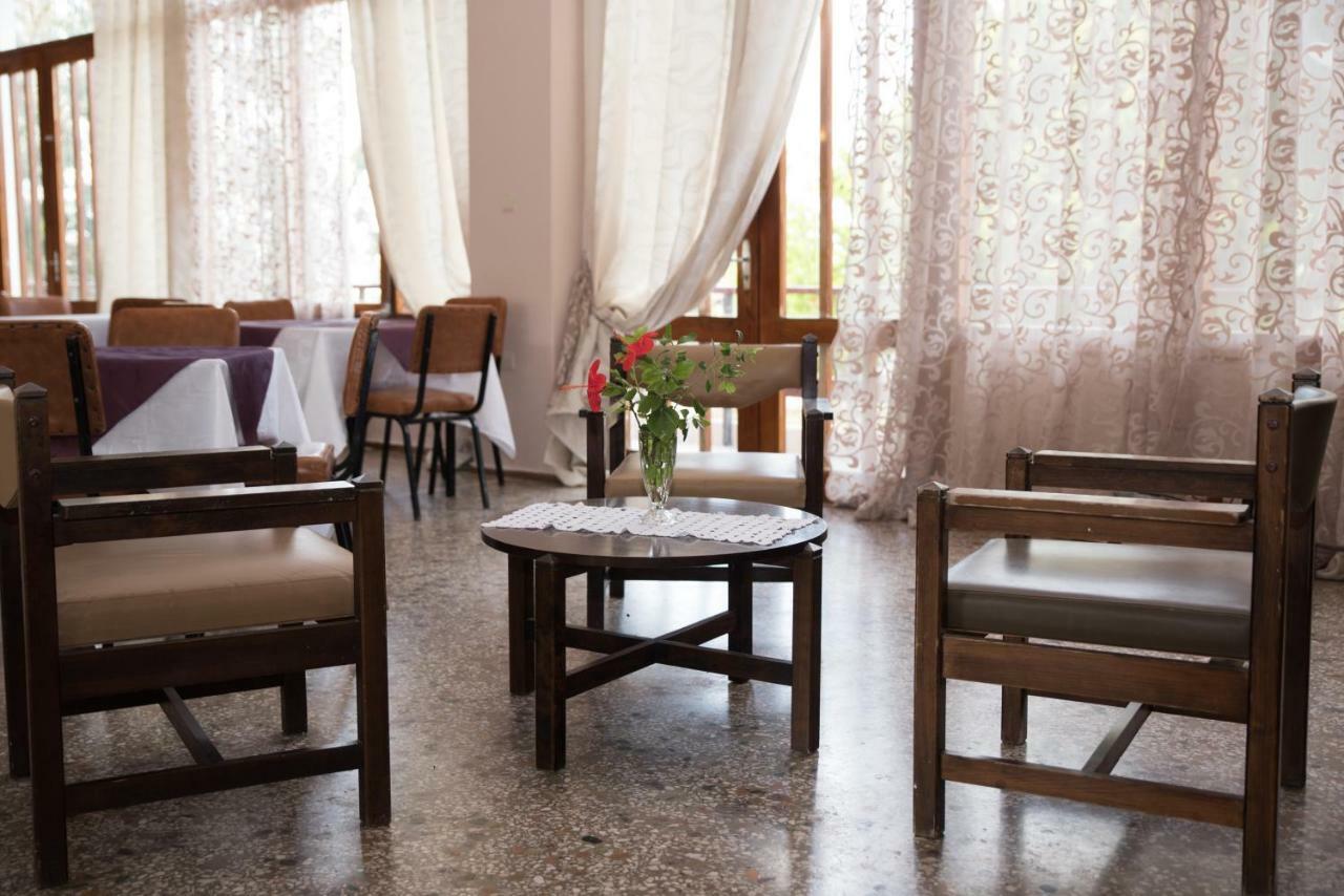 מאליה Harmony Hotel & Studio מראה חיצוני תמונה